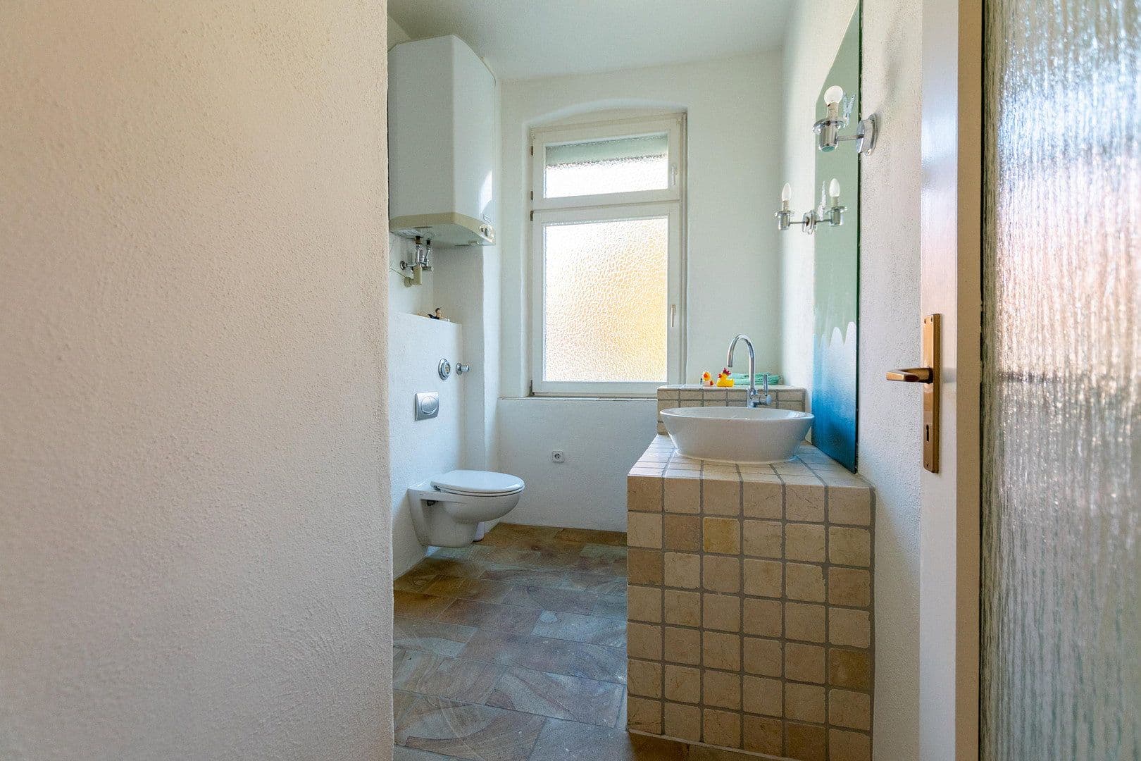 Pronájem bytu 3+1 85 m², Hauptstraße 125, Wiesloch, Bádensko-Württembersko Pronájem bytu 3+1 85 m², Hauptstraße 125, Wiesloch, Bádensko-Württembersko