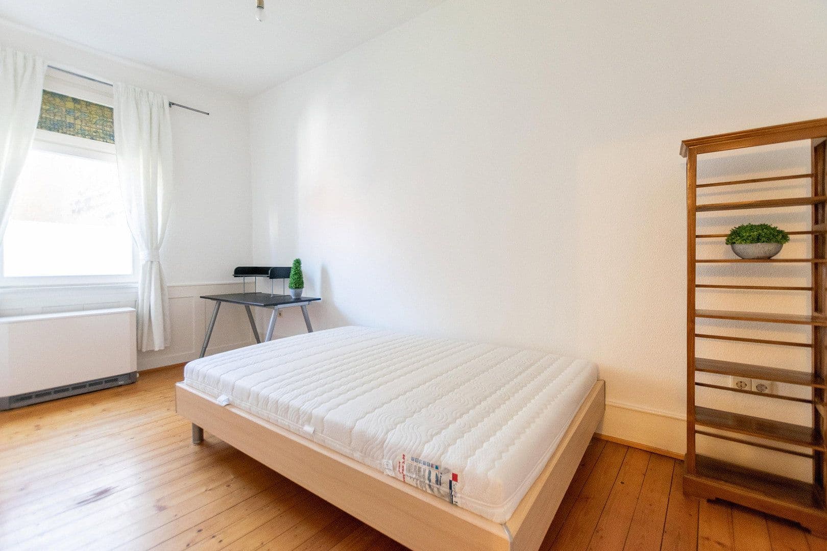 Pronájem bytu 3+1 85 m², Hauptstraße 125, Wiesloch, Bádensko-Württembersko Pronájem bytu 3+1 85 m², Hauptstraße 125, Wiesloch, Bádensko-Württembersko