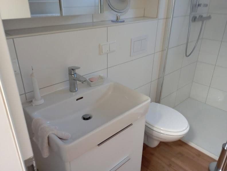 Prodej domu 145 m², pozemek 1.113 m², Katlenburg-Lindau, Dolní Sasko Prodej domu 145 m², pozemek 1.113 m², Katlenburg-Lindau, Dolní Sasko