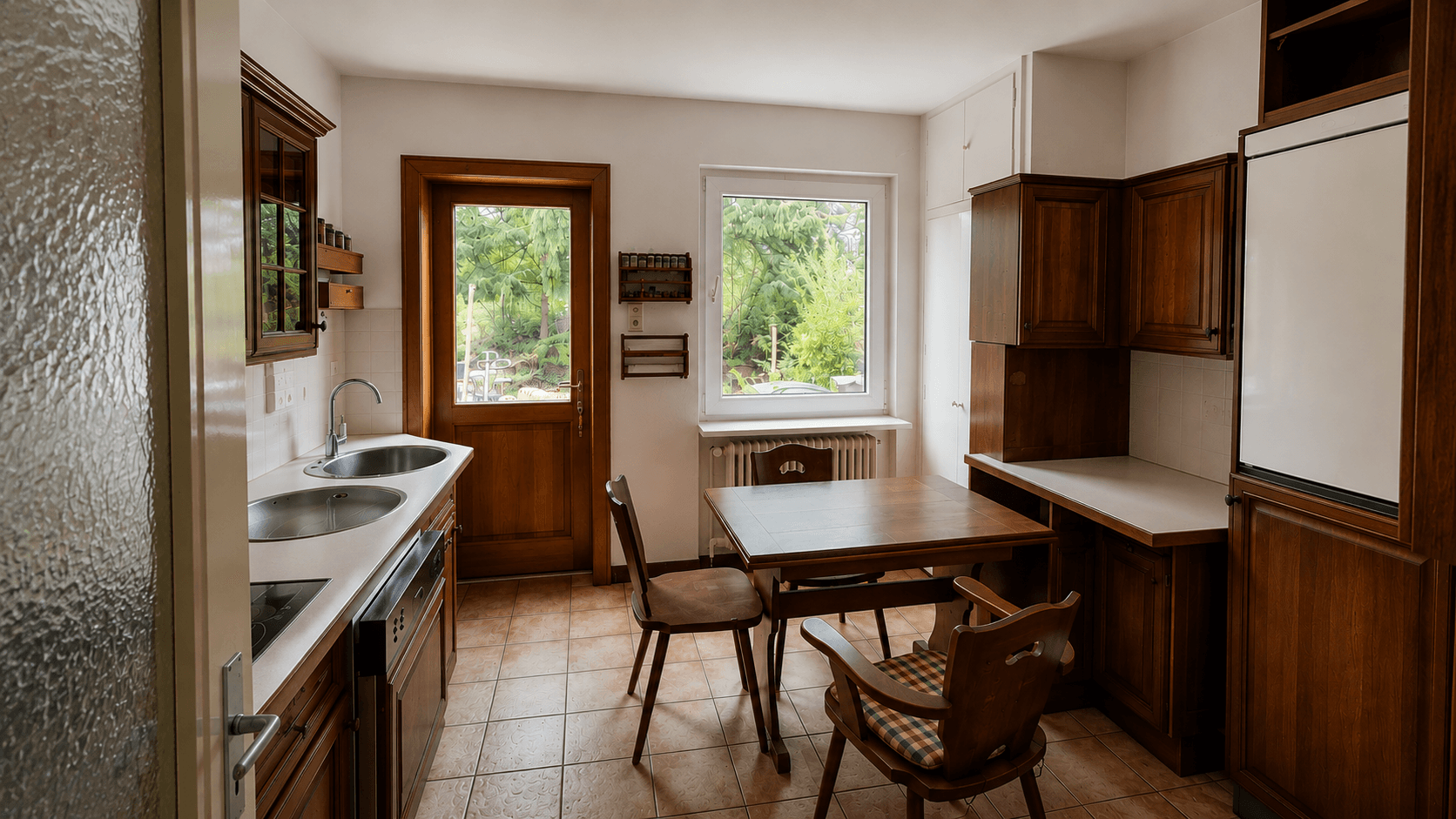 Prodej domu 136 m², pozemek 1.200 m², Celler Str. 23, Wittingen, Dolní Sasko Prodej domu 136 m², pozemek 1.200 m², Celler Str. 23, Wittingen, Dolní Sasko