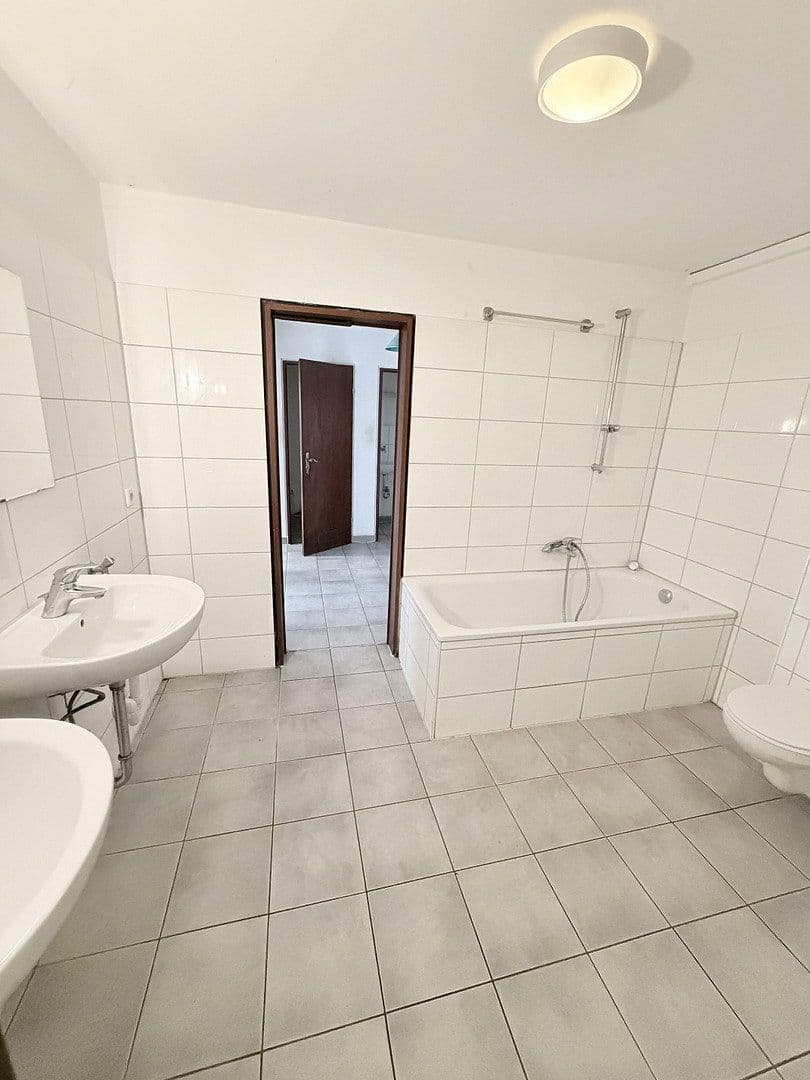 Prodej bytu 4+kk 122 m², Esslingen am Neckar, Bádensko-Württembersko Prodej bytu 4+kk 122 m², Esslingen am Neckar, Bádensko-Württembersko