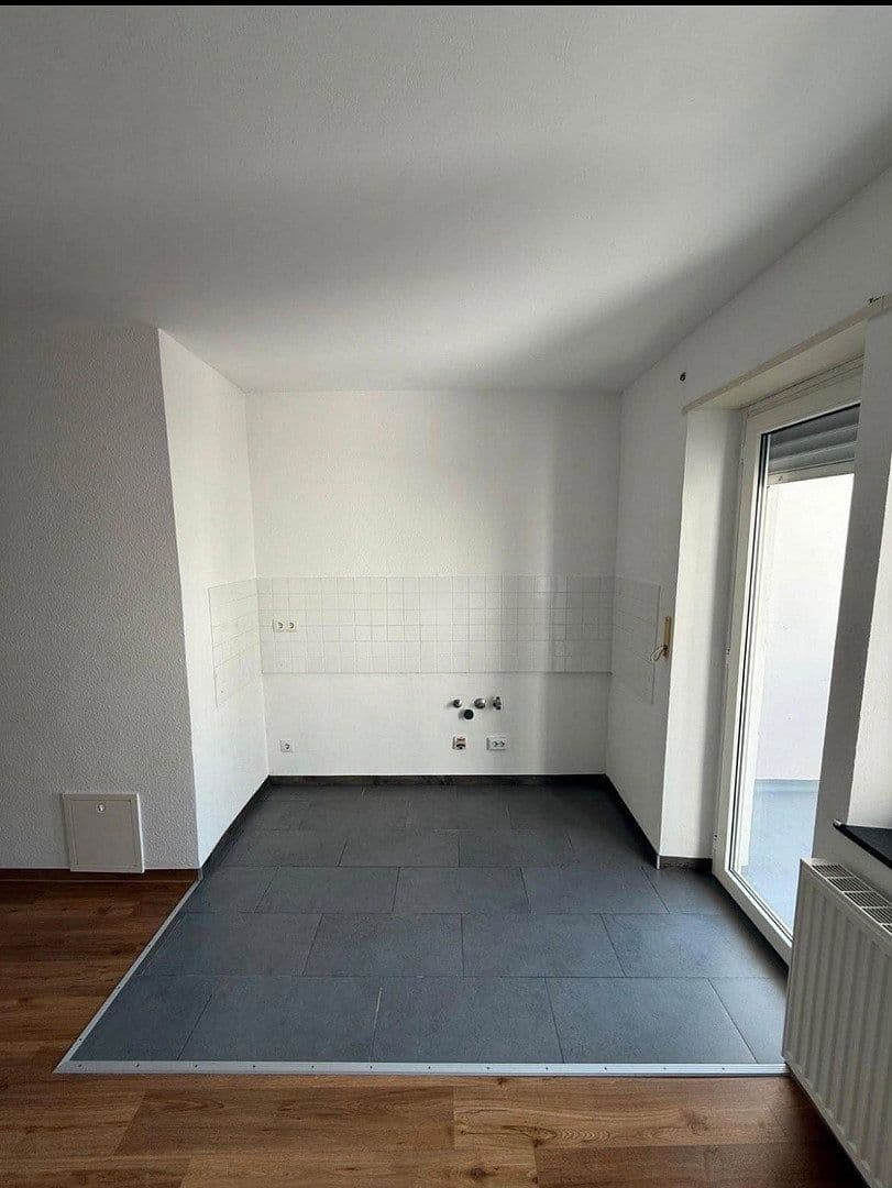 Prodej bytu 1+kk 45 m², Halbergstraße 39, Ludwigshafen am Rhein, Porýní-Falc Prodej bytu 1+kk 45 m², Halbergstraße 39, Ludwigshafen am Rhein, Porýní-Falc
