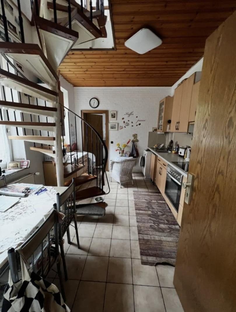 Prodej domu 200 m², pozemek 404 m², Kölner Straße 22, Mönchengladbach, Severní Porýní-Vestfálsko Prodej domu 200 m², pozemek 404 m², Kölner Straße 22, Mönchengladbach, Severní Porýní-Vestfálsko