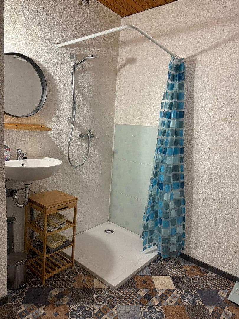 Prodej domu 200 m², pozemek 404 m², Kölner Straße 22, Mönchengladbach, Severní Porýní-Vestfálsko Prodej domu 200 m², pozemek 404 m², Kölner Straße 22, Mönchengladbach, Severní Porýní-Vestfálsko