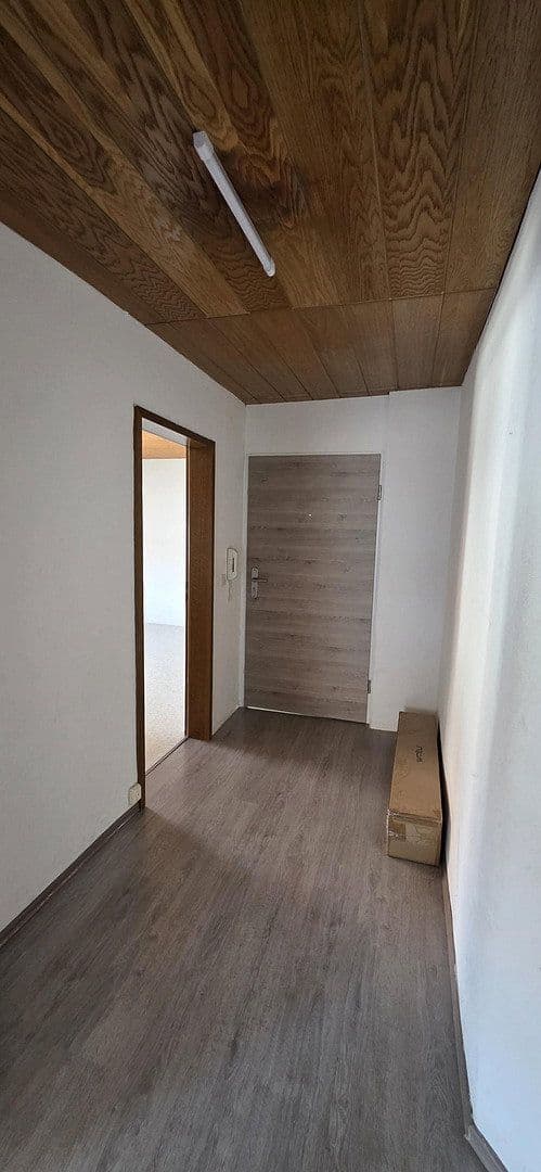 Pronájem bytu 4+1 110 m², Biberstr. 11, Pforzheim, Bádensko-Württembersko Pronájem bytu 4+1 110 m², Biberstr. 11, Pforzheim, Bádensko-Württembersko