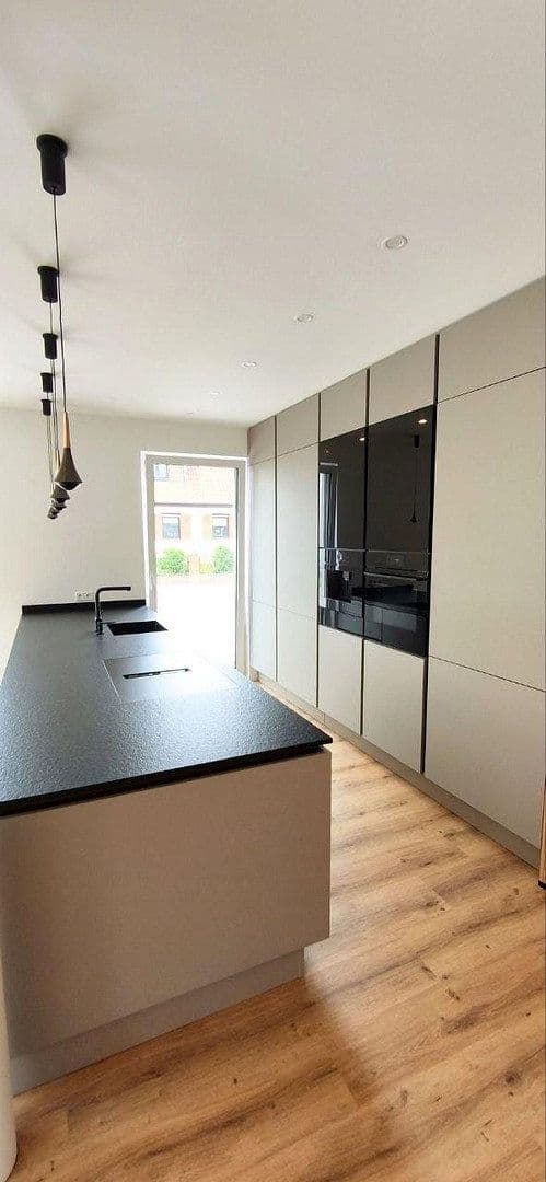 Prodej domu 150 m², pozemek 160 m², Akazienweg 12, Speyer, Porýní-Falc Prodej domu 150 m², pozemek 160 m², Akazienweg 12, Speyer, Porýní-Falc