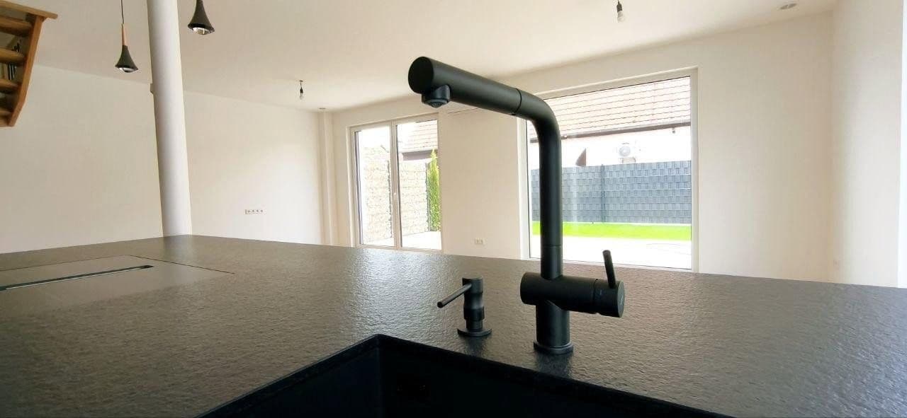Prodej domu 150 m², pozemek 160 m², Akazienweg 12, Speyer, Porýní-Falc Prodej domu 150 m², pozemek 160 m², Akazienweg 12, Speyer, Porýní-Falc