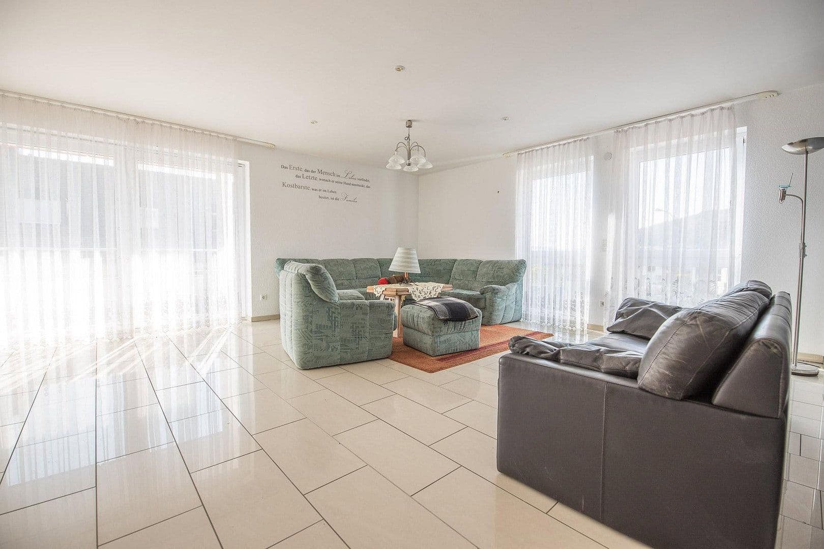 Prodej bytu 4+1 132 m², Lörrach, Bádensko-Württembersko Prodej bytu 4+1 132 m², Lörrach, Bádensko-Württembersko