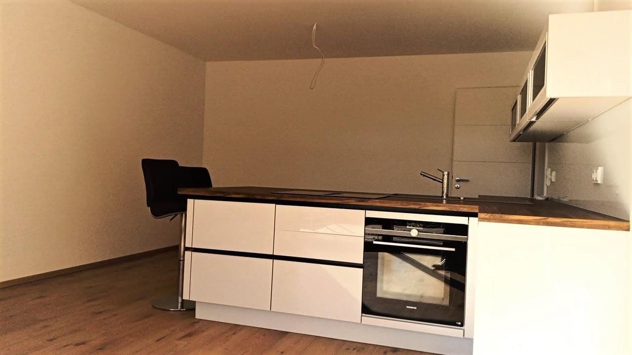 Pronájem bytu 3+kk 73 m², Lantzalle 1, Düsseldorf, Severní Porýní-Vestfálsko Pronájem bytu 3+kk 73 m², Lantzalle 1, Düsseldorf, Severní Porýní-Vestfálsko