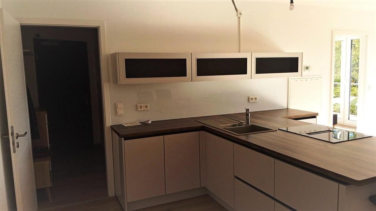 Pronájem bytu 3+kk 73 m², Lantzalle 1, Düsseldorf, Severní Porýní-Vestfálsko Pronájem bytu 3+kk 73 m², Lantzalle 1, Düsseldorf, Severní Porýní-Vestfálsko