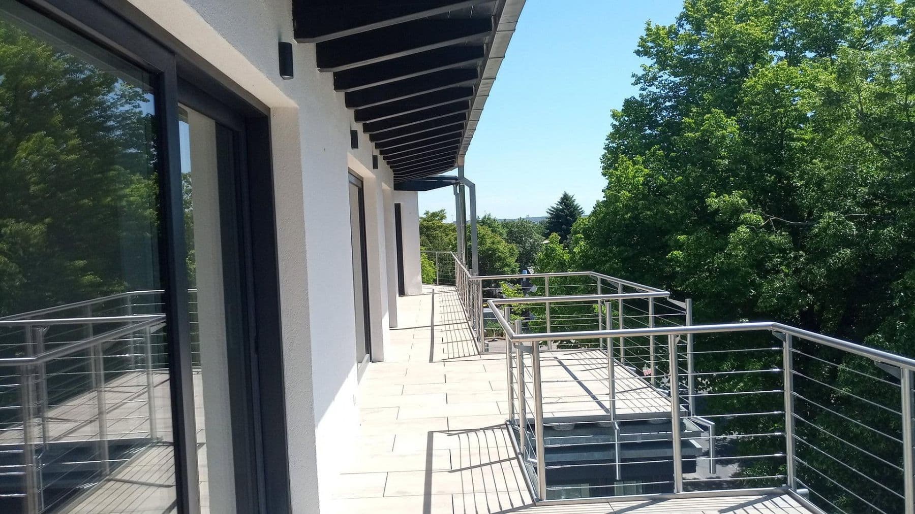 Pronájem bytu 3+kk 73 m², Lantzalle 1, Düsseldorf, Severní Porýní-Vestfálsko Pronájem bytu 3+kk 73 m², Lantzalle 1, Düsseldorf, Severní Porýní-Vestfálsko