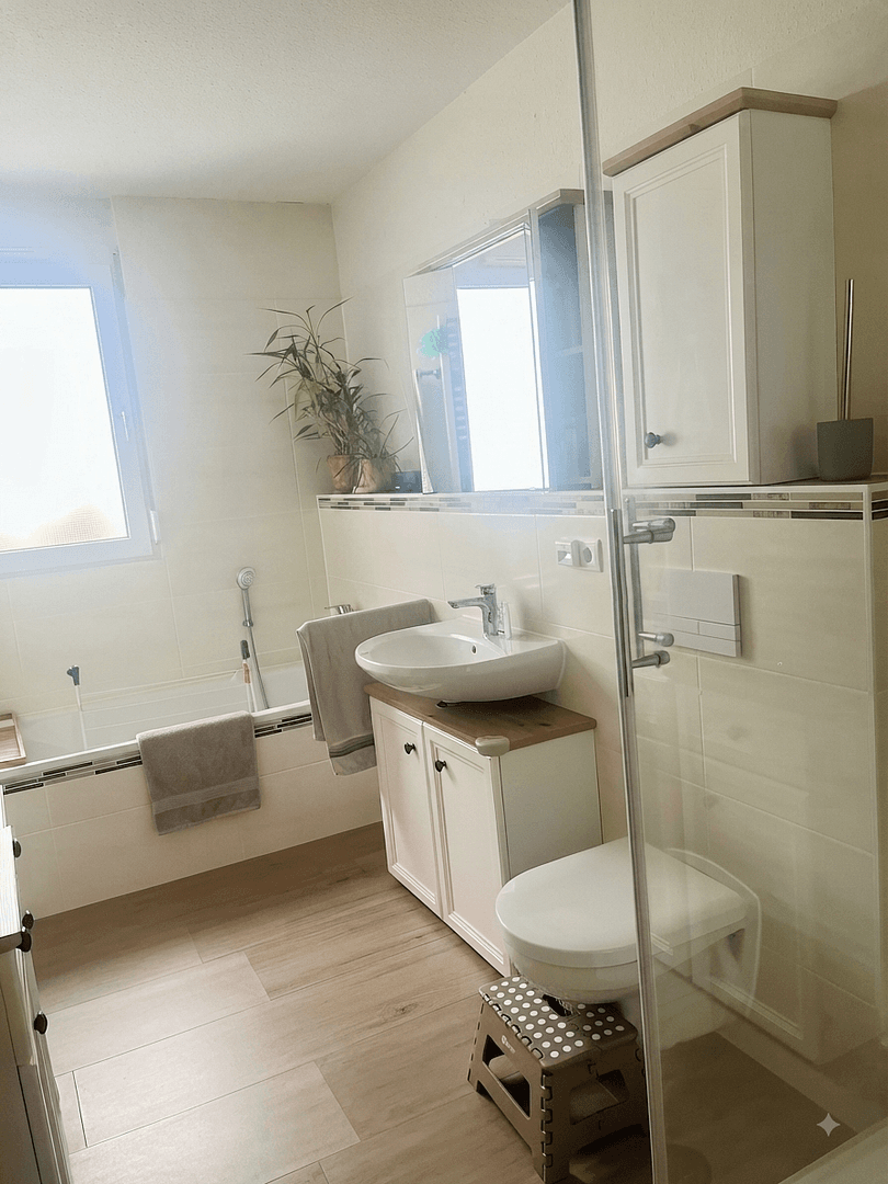 Prodej domu 132 m², pozemek 157 m², Gießen, Hessen Prodej domu 132 m², pozemek 157 m², Gießen, Hessen