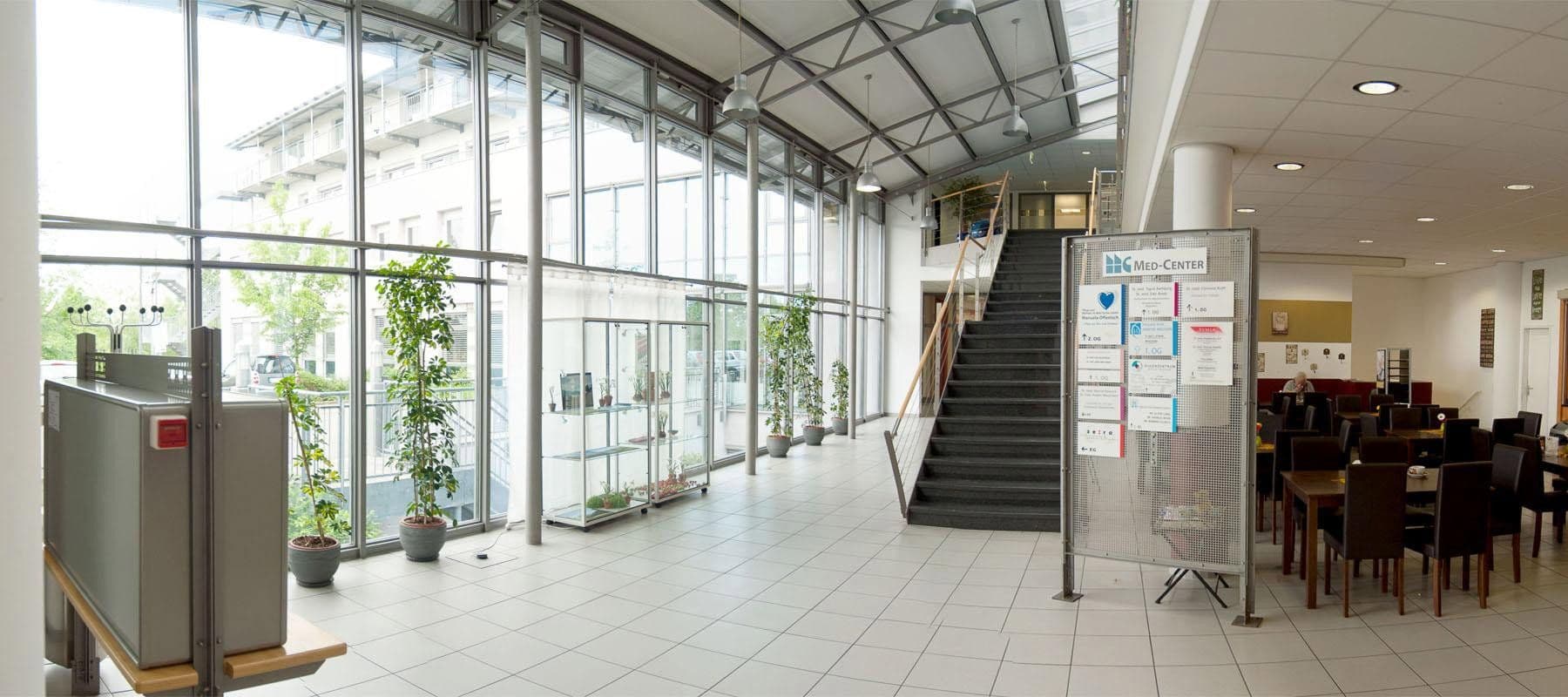Prodej bytu 2+1 56 m², Reilinger Straße 2, Hockenheim, Bádensko-Württembersko Prodej bytu 2+1 56 m², Reilinger Straße 2, Hockenheim, Bádensko-Württembersko