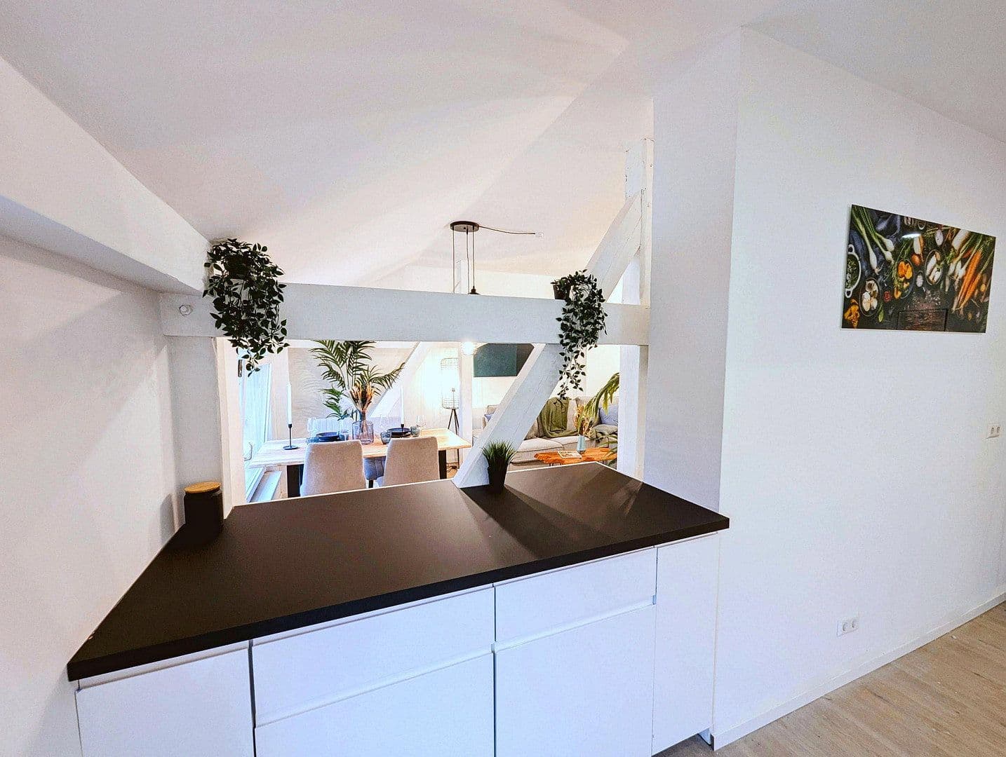 Prodej bytu 2+1 67 m², Berlin, Berlín Prodej bytu 2+1 67 m², Berlin, Berlín