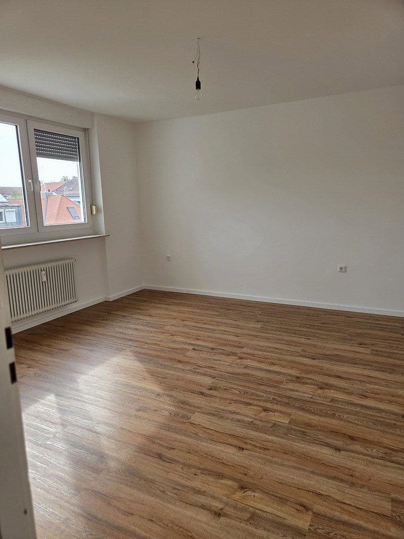 Pronájem bytu 2+1 86 m², Neumannstraße 40, Fürth, Bavorsko Pronájem bytu 2+1 86 m², Neumannstraße 40, Fürth, Bavorsko
