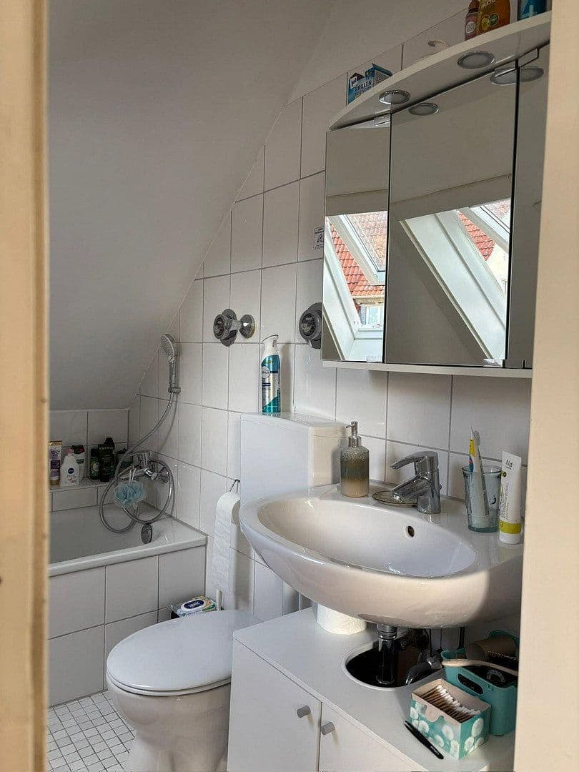 Pronájem bytu 1+1 29 m², Barkhausstraße 60, Darmstadt, Hessen Pronájem bytu 1+1 29 m², Barkhausstraße 60, Darmstadt, Hessen
