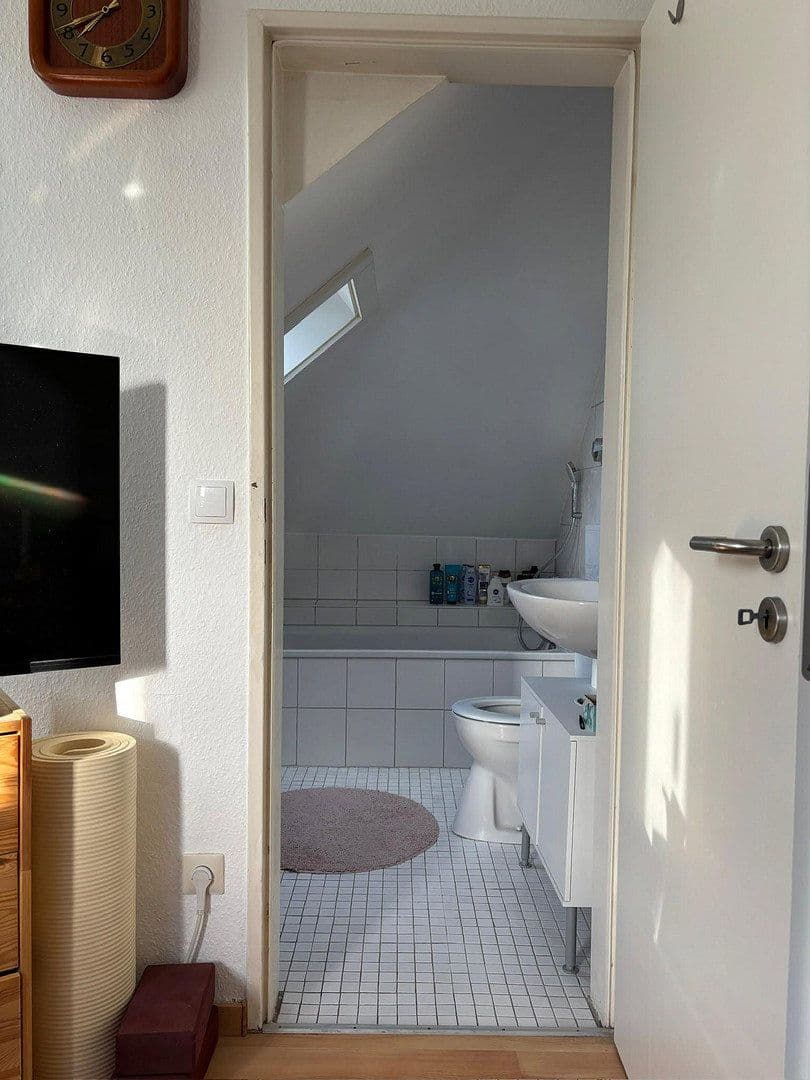 Pronájem bytu 1+1 29 m², Barkhausstraße 60, Darmstadt, Hessen Pronájem bytu 1+1 29 m², Barkhausstraße 60, Darmstadt, Hessen