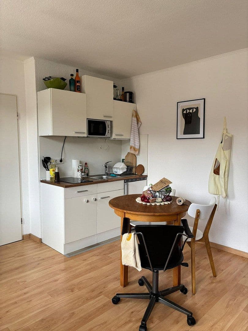 Pronájem bytu 1+1 29 m², Barkhausstraße 60, Darmstadt, Hessen Pronájem bytu 1+1 29 m², Barkhausstraße 60, Darmstadt, Hessen