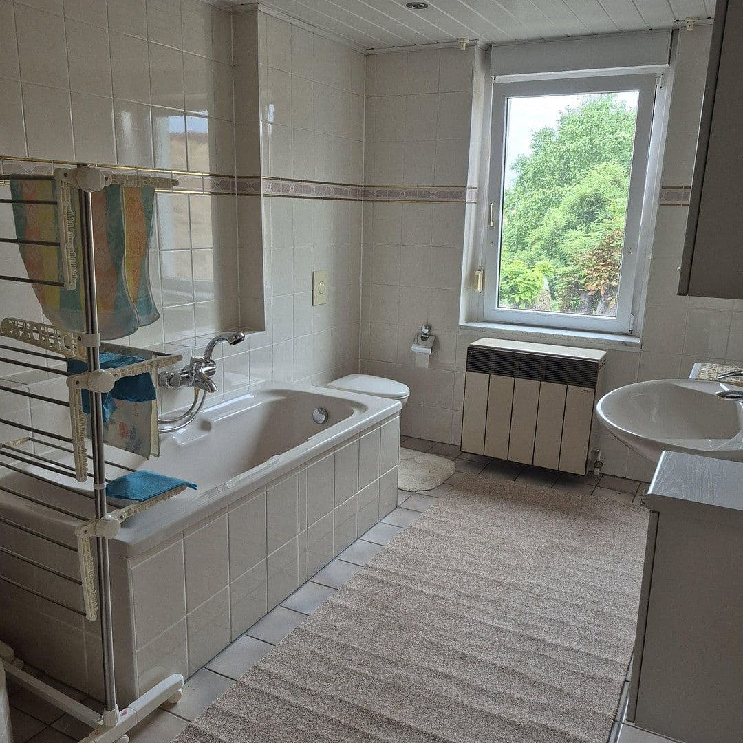 Prodej domu 140 m², pozemek 1.665 m², Göhrendorfer Str. 24, Barnstädt, Sasko-Anhaltsko Prodej domu 140 m², pozemek 1.665 m², Göhrendorfer Str. 24, Barnstädt, Sasko-Anhaltsko