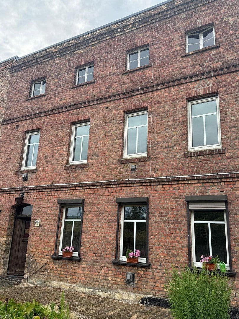 Prodej domu 140 m², pozemek 1.665 m², Göhrendorfer Str. 24, Barnstädt, Sasko-Anhaltsko Prodej domu 140 m², pozemek 1.665 m², Göhrendorfer Str. 24, Barnstädt, Sasko-Anhaltsko