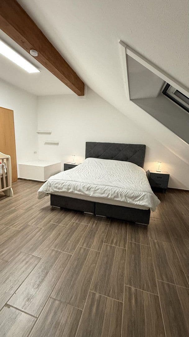 Prodej domu 145 m², pozemek 232 m², Neckarsteinach, Hessen Prodej domu 145 m², pozemek 232 m², Neckarsteinach, Hessen
