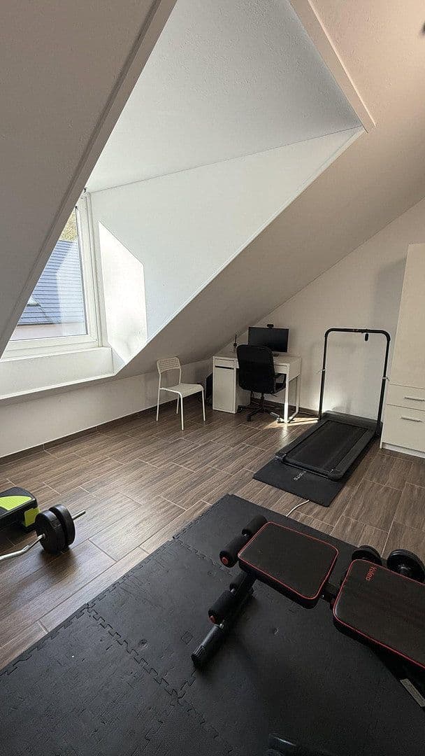 Prodej domu 145 m², pozemek 232 m², Neckarsteinach, Hessen Prodej domu 145 m², pozemek 232 m², Neckarsteinach, Hessen