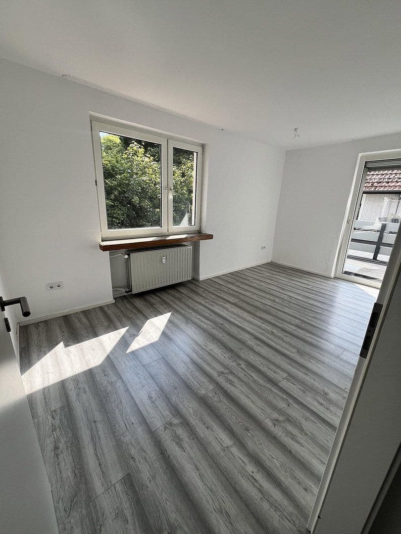 Pronájem bytu 4+1 105 m², Hofgeismar, Hessen Pronájem bytu 4+1 105 m², Hofgeismar, Hessen