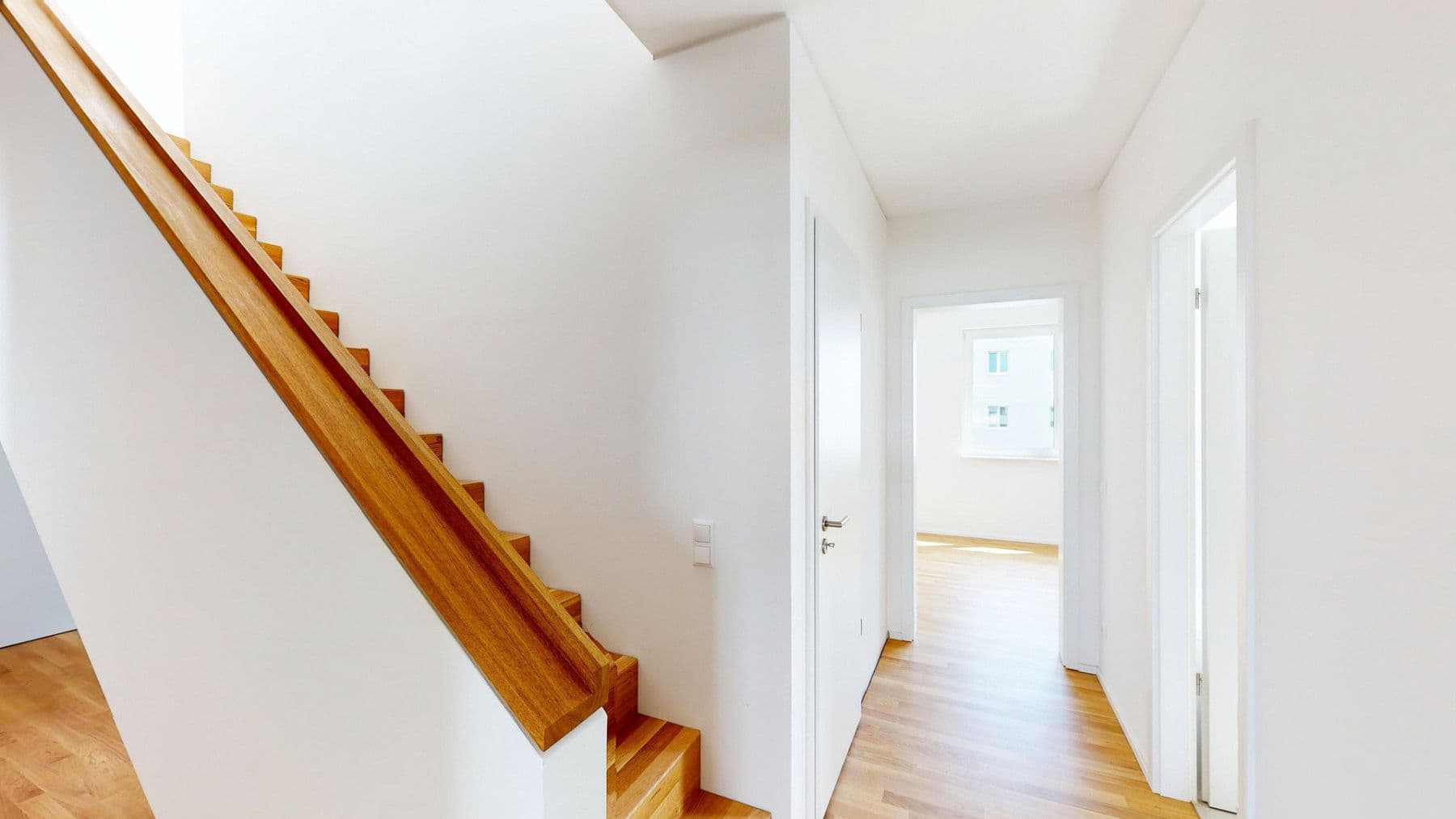 Pronájem bytu 5+1 152 m², Kornblumenweg 20, Wandlitz, Braniborsko Pronájem bytu 5+1 152 m², Kornblumenweg 20, Wandlitz, Braniborsko