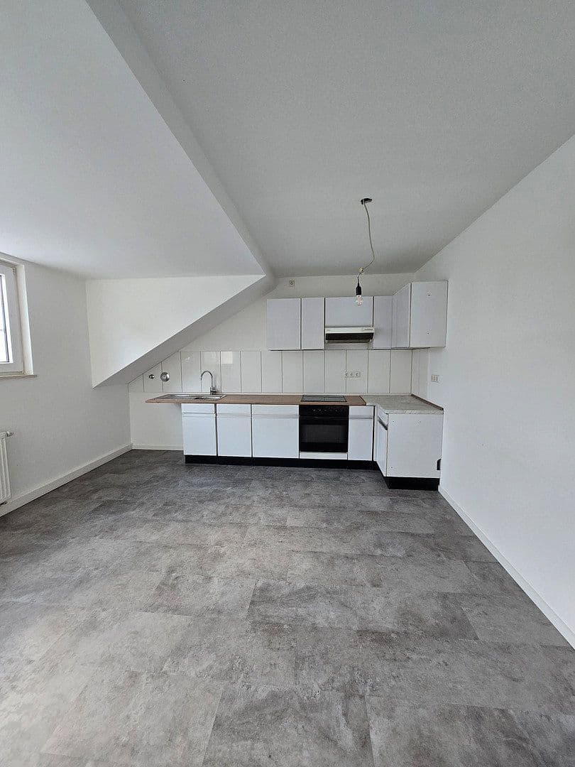 Pronájem bytu 3+1 85 m², Augustastraße 41-43, Duisburg Alt-Homberg, Severní Porýní-Vestfálsko Pronájem bytu 3+1 85 m², Augustastraße 41-43, Duisburg Alt-Homberg, Severní Porýní-Vestfálsko