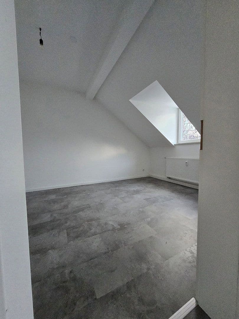 Pronájem bytu 3+1 85 m², Augustastraße 41-43, Duisburg Alt-Homberg, Severní Porýní-Vestfálsko Pronájem bytu 3+1 85 m², Augustastraße 41-43, Duisburg Alt-Homberg, Severní Porýní-Vestfálsko