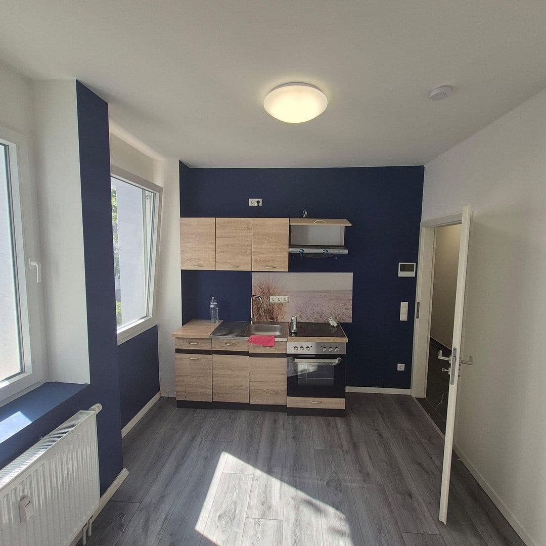 Pronájem bytu 1+kk 38 m², Pforzheim, Bádensko-Württembersko Pronájem bytu 1+kk 38 m², Pforzheim, Bádensko-Württembersko