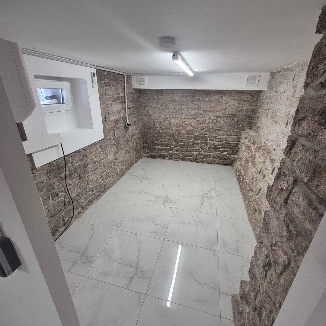 Pronájem bytu 1+kk 38 m², Pforzheim, Bádensko-Württembersko Pronájem bytu 1+kk 38 m², Pforzheim, Bádensko-Württembersko