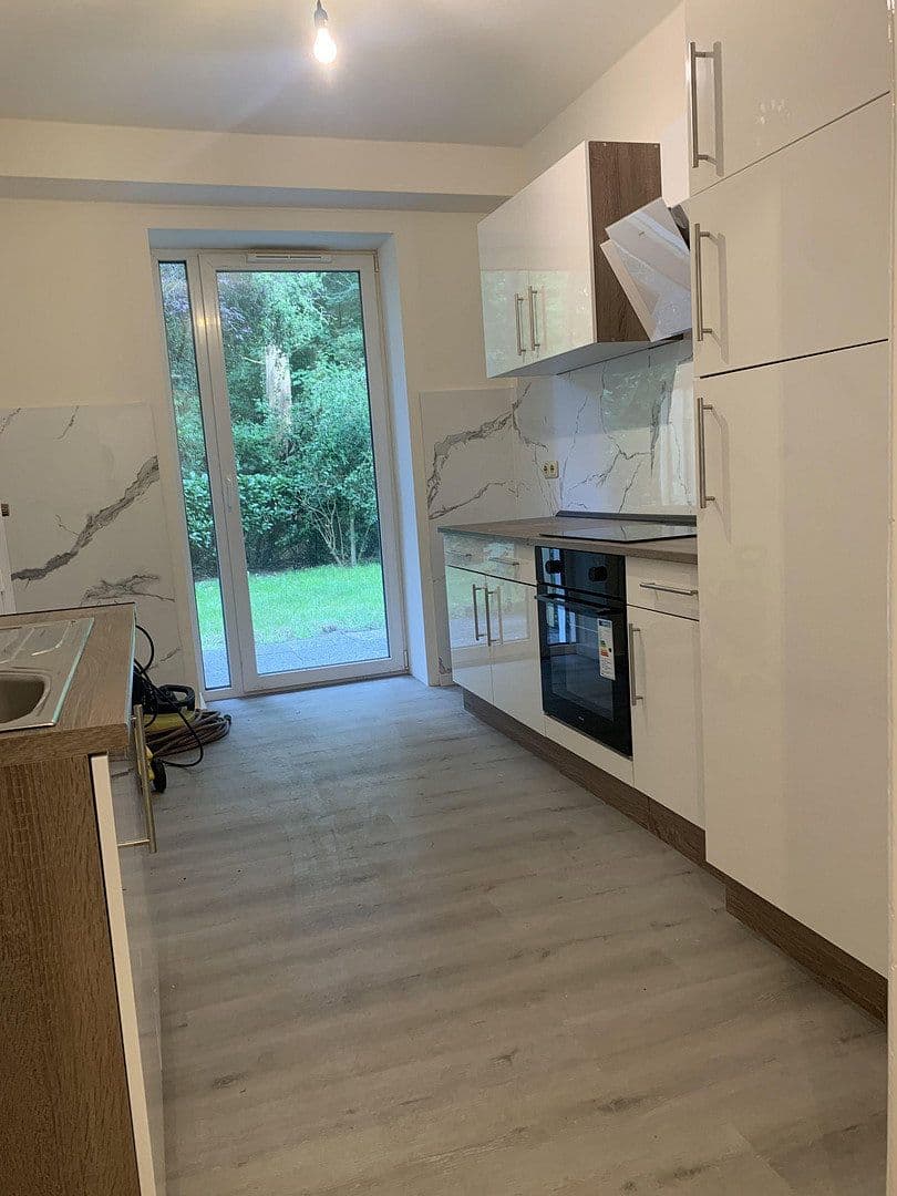 Pronájem bytu 2+1 70 m², Geniner Straße 52, Lübeck, Šlesvicko-Holštýnsko Pronájem bytu 2+1 70 m², Geniner Straße 52, Lübeck, Šlesvicko-Holštýnsko