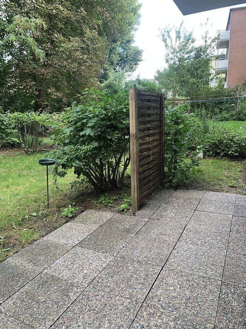 Pronájem bytu 2+1 70 m², Geniner Straße 52, Lübeck, Šlesvicko-Holštýnsko Pronájem bytu 2+1 70 m², Geniner Straße 52, Lübeck, Šlesvicko-Holštýnsko