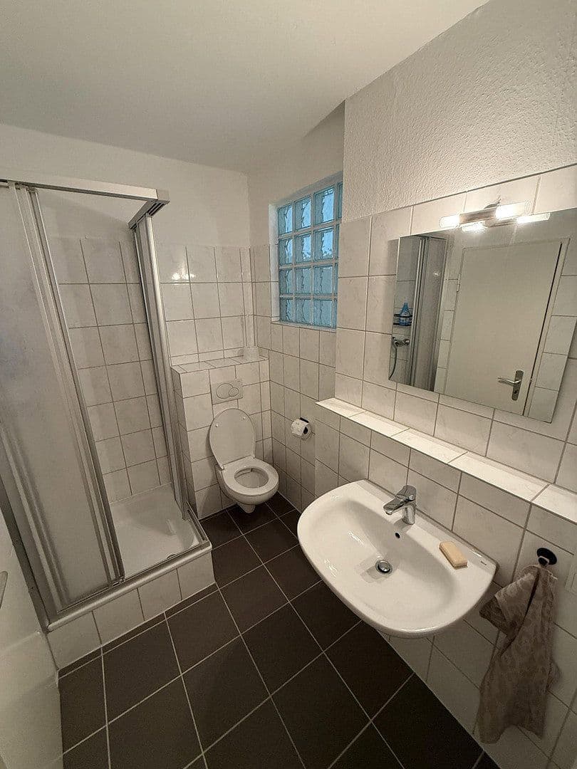Pronájem bytu 1+1 34 m², Ernst-Reuter-Straße 7, Salzgitter - Bad, Dolní Sasko Pronájem bytu 1+1 34 m², Ernst-Reuter-Straße 7, Salzgitter - Bad, Dolní Sasko