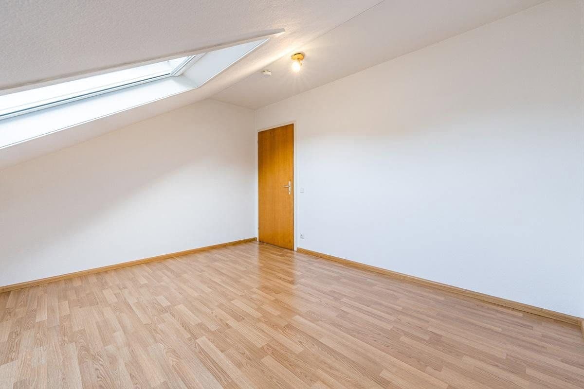Pronájem bytu 3+1 76 m², Ziegeleiweg 4, Murg, Bádensko-Württembersko Pronájem bytu 3+1 76 m², Ziegeleiweg 4, Murg, Bádensko-Württembersko