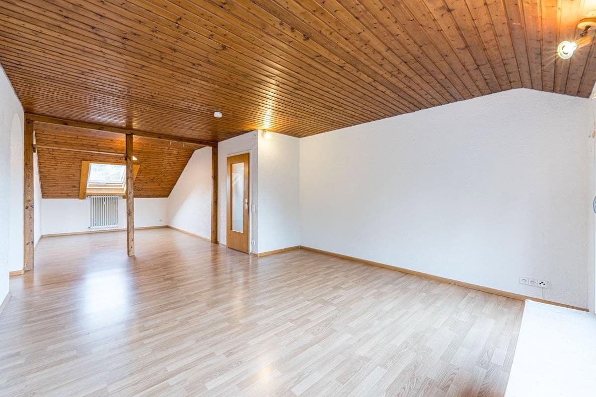 Pronájem bytu 3+1 76 m², Ziegeleiweg 4, Murg, Bádensko-Württembersko Pronájem bytu 3+1 76 m², Ziegeleiweg 4, Murg, Bádensko-Württembersko