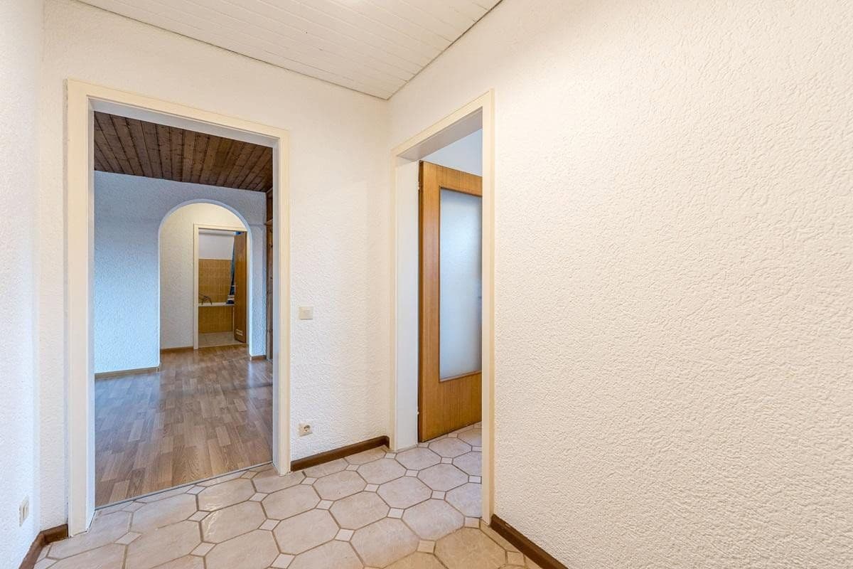 Pronájem bytu 3+1 76 m², Ziegeleiweg 4, Murg, Bádensko-Württembersko Pronájem bytu 3+1 76 m², Ziegeleiweg 4, Murg, Bádensko-Württembersko