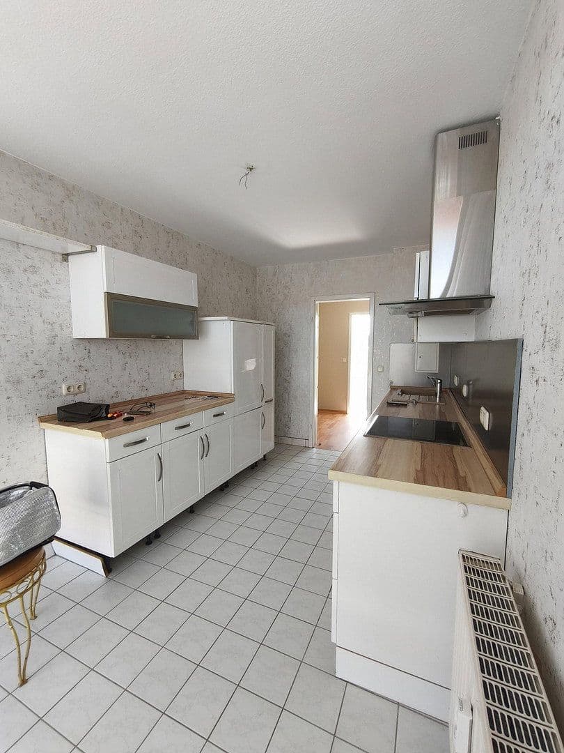 Pronájem bytu 3+1 76 m², Weißenfels, Sasko-Anhaltsko Pronájem bytu 3+1 76 m², Weißenfels, Sasko-Anhaltsko