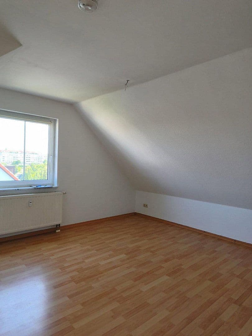 Pronájem bytu 3+1 76 m², Weißenfels, Sasko-Anhaltsko Pronájem bytu 3+1 76 m², Weißenfels, Sasko-Anhaltsko