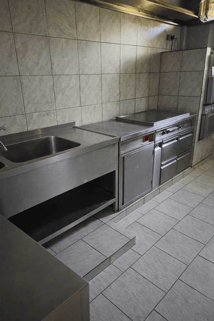 Prodej nebytového prostoru 37.700 m², Nulandstraße 29, Meziboř, Sasko-Anhaltsko Prodej nebytového prostoru 37.700 m², Nulandstraße 29, Meziboř, Sasko-Anhaltsko