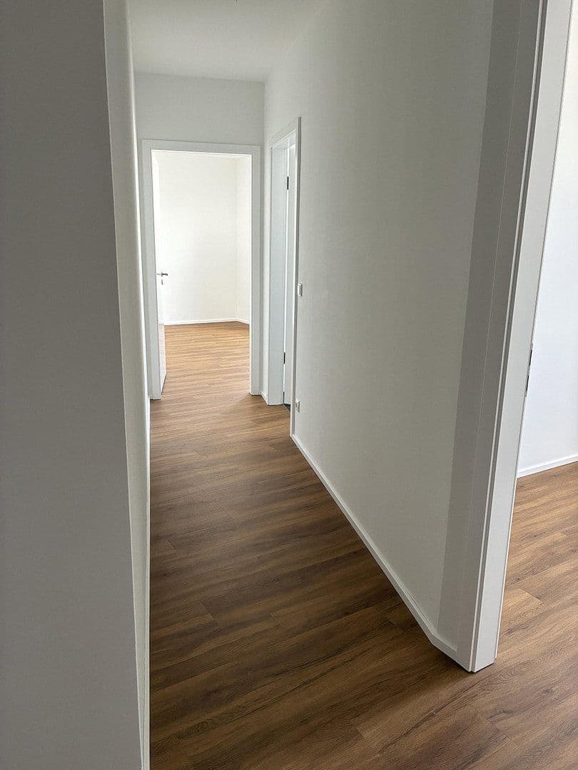 Pronájem bytu 4+1 97 m², Hamburger Landstr. 30, Wentorf bei Hamburg, Šlesvicko-Holštýnsko Pronájem bytu 4+1 97 m², Hamburger Landstr. 30, Wentorf bei Hamburg, Šlesvicko-Holštýnsko