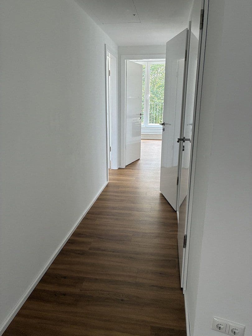 Pronájem bytu 4+1 97 m², Hamburger Landstr. 30, Wentorf bei Hamburg, Šlesvicko-Holštýnsko Pronájem bytu 4+1 97 m², Hamburger Landstr. 30, Wentorf bei Hamburg, Šlesvicko-Holštýnsko