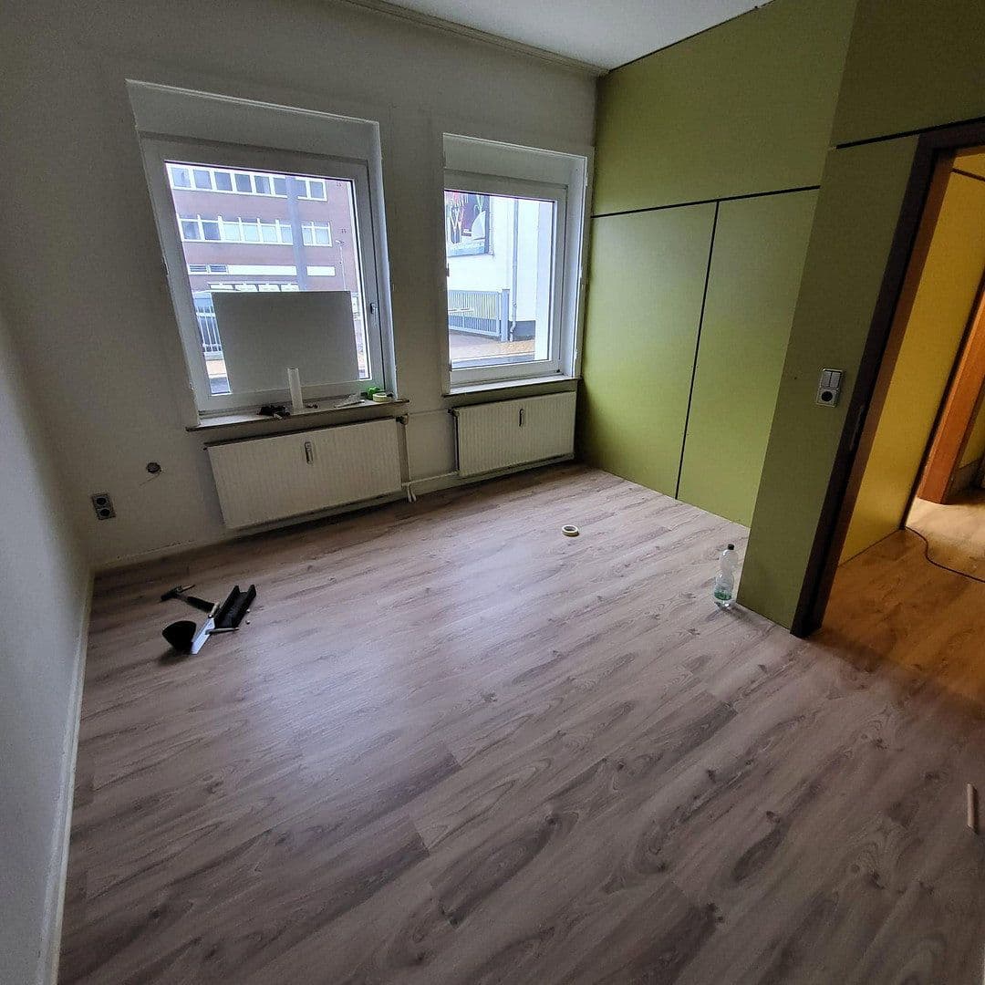 Pronájem kanceláře 100 m², Schleswiger Str. 19, Bremerhaven, Bremen Pronájem kanceláře 100 m², Schleswiger Str. 19, Bremerhaven, Bremen