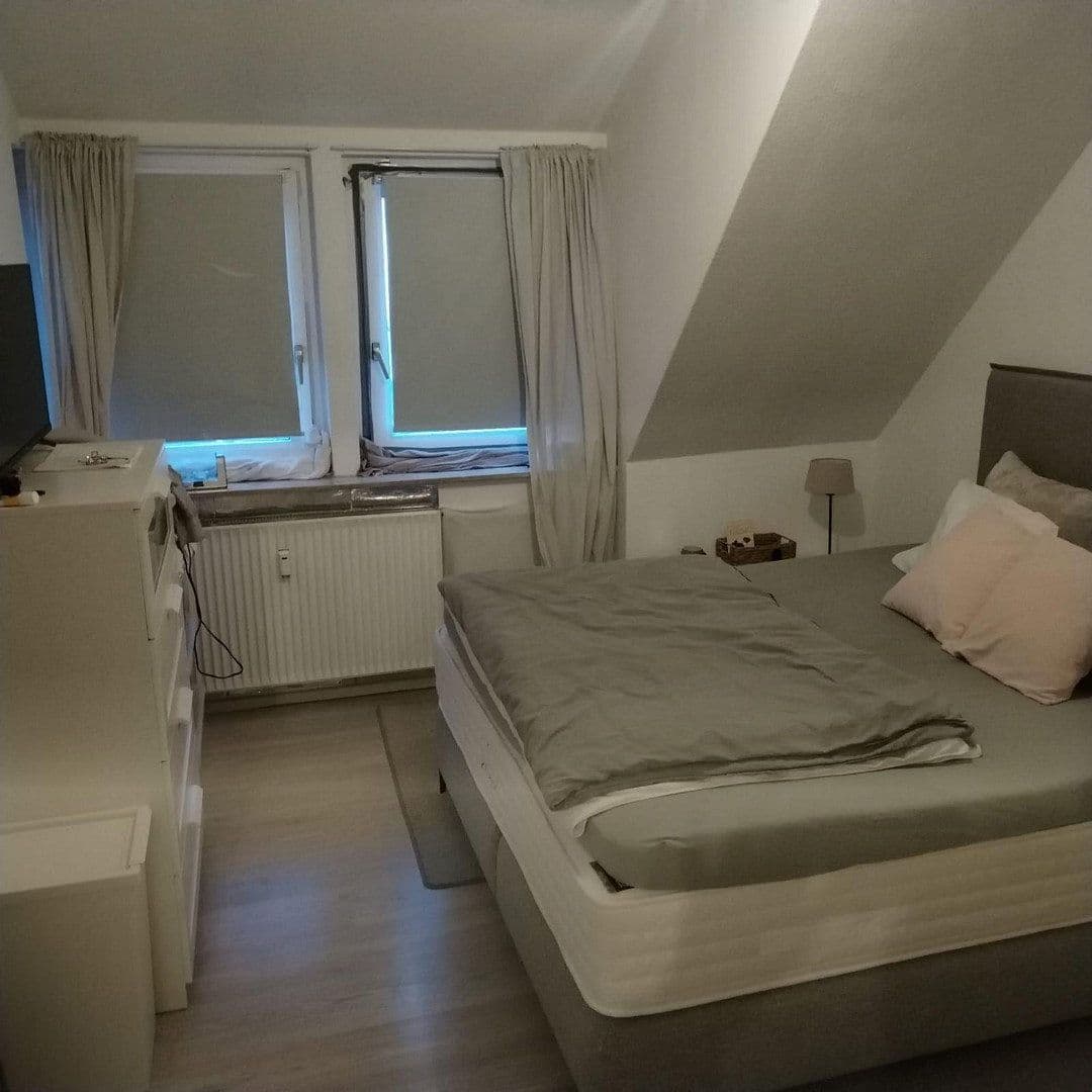 Pronájem bytu 2+1 40 m², Schleswiger Str. 19, Bremerhaven, Bremen Pronájem bytu 2+1 40 m², Schleswiger Str. 19, Bremerhaven, Bremen