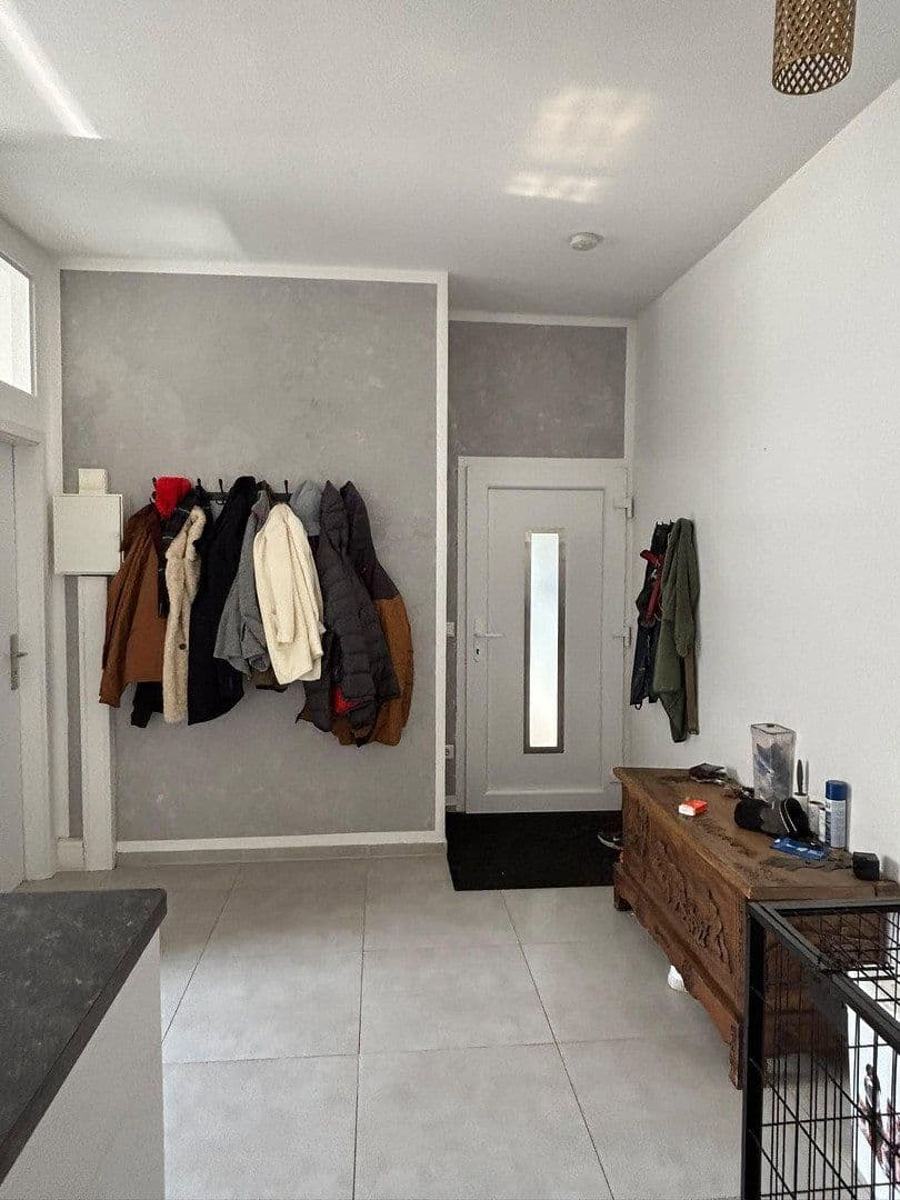 Pronájem bytu 3+1 130 m², Niedenstraße 13, Hilden, Severní Porýní-Vestfálsko Pronájem bytu 3+1 130 m², Niedenstraße 13, Hilden, Severní Porýní-Vestfálsko
