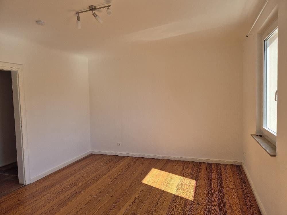Pronájem bytu 21 m², Stuttgart-Weilimdorf, Bádensko-Württembersko Pronájem bytu 21 m², Stuttgart-Weilimdorf, Bádensko-Württembersko