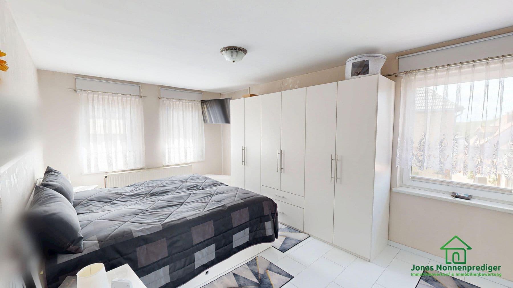 Prodej domu 376 m², pozemek 297 m², Kleiner Spiegelberg 7, Sternberg, Mecklenburg-Vorpommern Prodej domu 376 m², pozemek 297 m², Kleiner Spiegelberg 7, Sternberg, Mecklenburg-Vorpommern