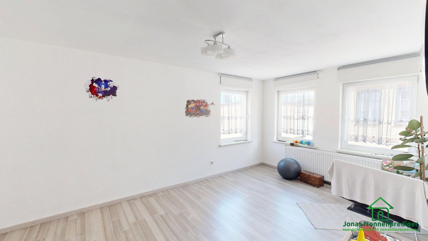 Prodej domu 376 m², pozemek 297 m², Kleiner Spiegelberg 7, Sternberg, Mecklenburg-Vorpommern Prodej domu 376 m², pozemek 297 m², Kleiner Spiegelberg 7, Sternberg, Mecklenburg-Vorpommern