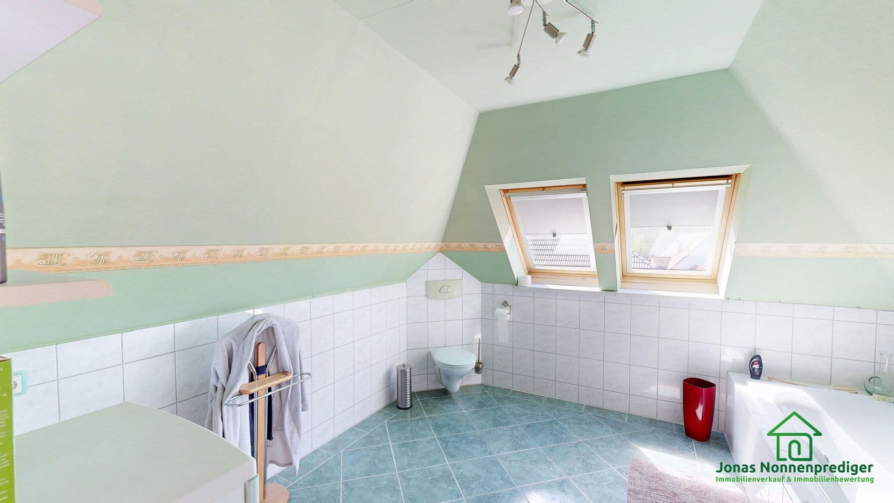 Prodej domu 376 m², pozemek 297 m², Kleiner Spiegelberg 7, Sternberg, Mecklenburg-Vorpommern Prodej domu 376 m², pozemek 297 m², Kleiner Spiegelberg 7, Sternberg, Mecklenburg-Vorpommern